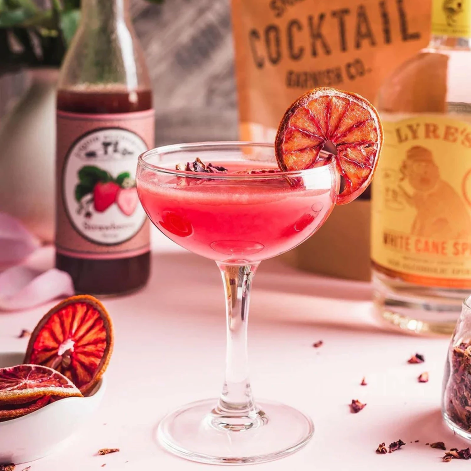 Small Batch Cocktail Garnish Co.'s Case Of Dehydrated Slices - Flavor Options 6 Small Batch Cocktail Garnish Co.'s Case Of Dehydrated Slices - Flavor Options - Image 4