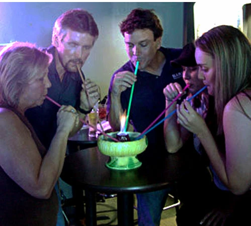 BarConic® Volcano Bowl - 32 Ounces 6 BarConic® Volcano Bowl - 32 Ounces - Image 4