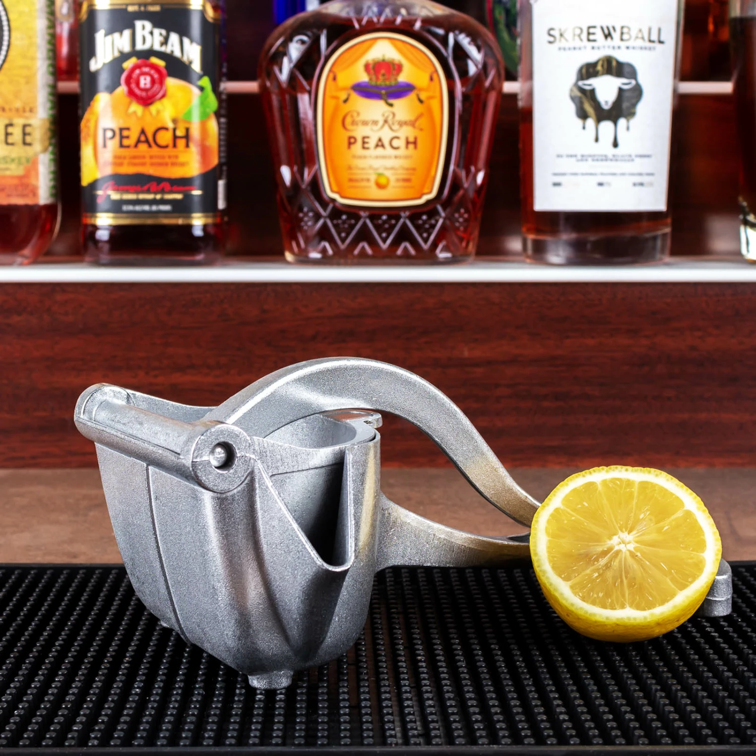 BarConic® Manual Fruit Juicer - Aluminum 4 BarConic® Manual Fruit Juicer - Aluminum - Image 2