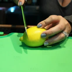 San Jamar Saf-T-Grip X-Pediter Cutting Board, 9 X 12 X 3/8 In, NSF, Green -Endurance Sales cb sj gr green cutting board bartender use bpc