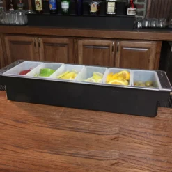 Condiment Holder / Fruit Tray - 6 Pint W/ Flat Lid - Color Options -Endurance Sales ch ft l