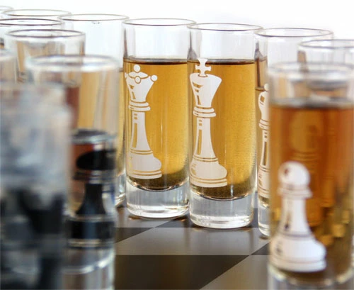 Shot Glass Chess Set - 2 Ounce Tall Shot Glasses - 32 Piece 3 Shot Glass Chess Set - 2 Ounce Tall Shot Glasses - 32 Piece