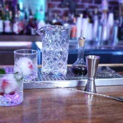 BarConic® Diamond Bar Kit W/22oz Mixing Glass Set -Endurance Sales diamond pattern mixing glass set bar products 22 oz size 2