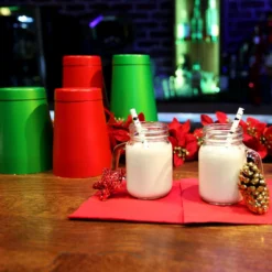 Olea™ Holiday Shaker Sets 25 Olea™ Holiday Shaker Sets -Endurance Sales sh holiday set green red 28oz shaker on bar
