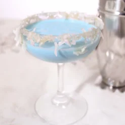 3 Piece Penguin Cocktail Shaker -Endurance Sales sh peng 18 18oz penguin cocktail shaker 4